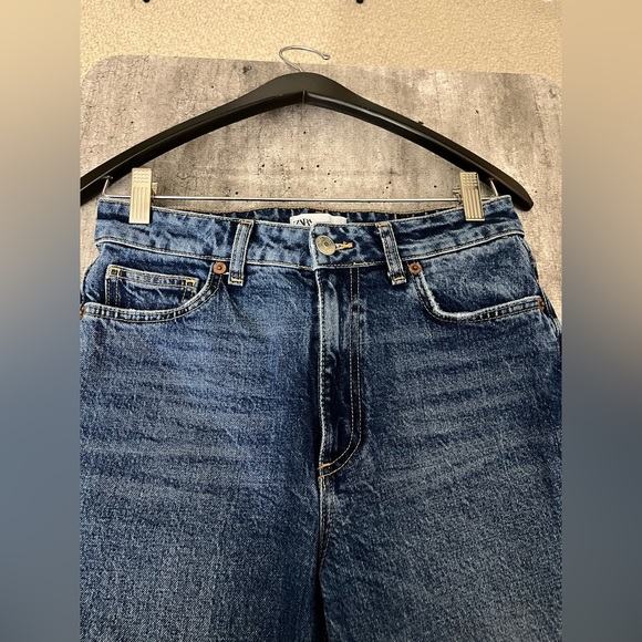 Zara Straight Jeans Size 6 - Picture 9 of 9